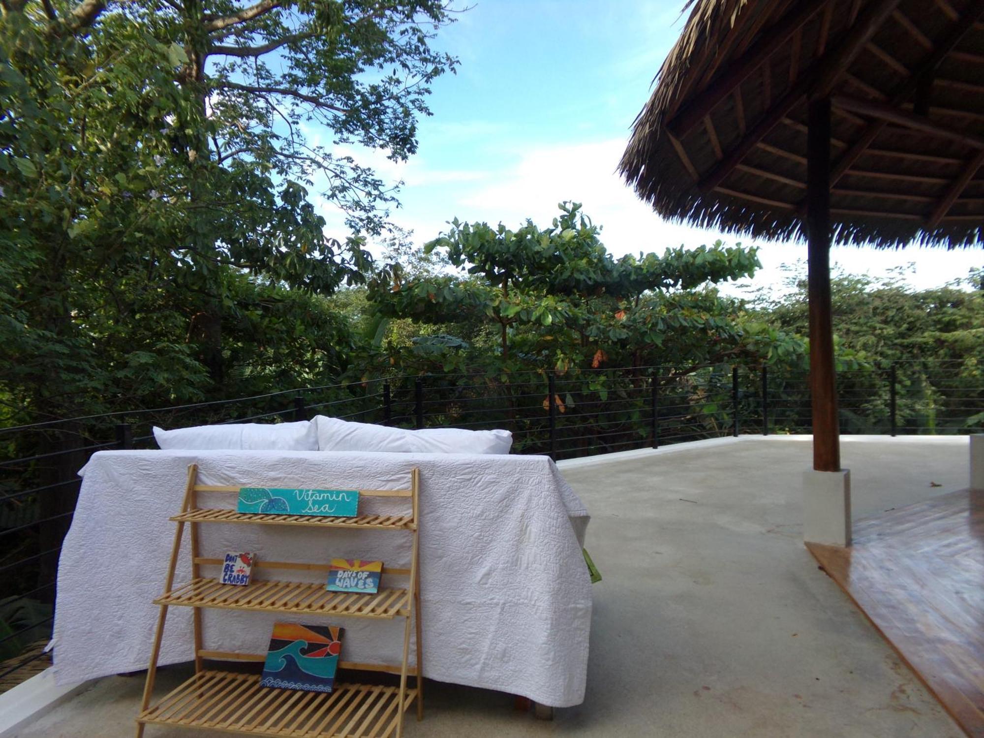 Iluminar Beachfront Suites Nosara Room photo