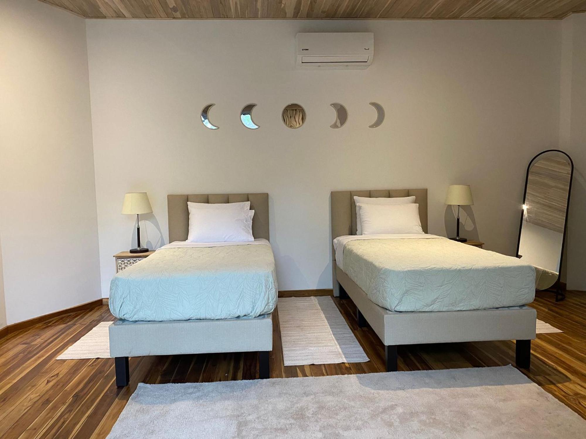 Iluminar Beachfront Suites Nosara Exterior photo